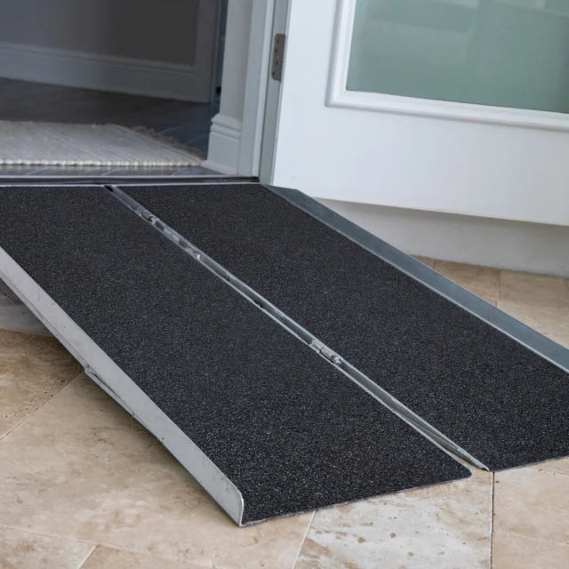 Harmar Single-Fold Suitcase Ramp